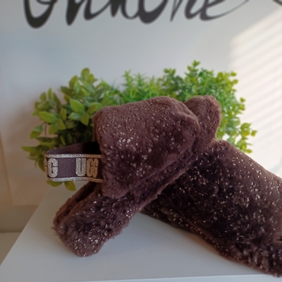 UGG Metallic Sparkle Fluff Shearling Slippers | Size 7 | NWT | Brown - Picture 3 of 11